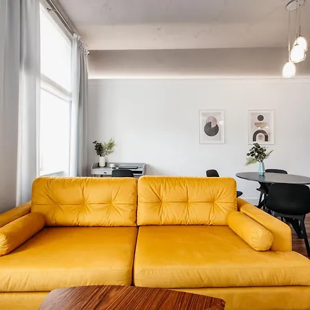 Charming 2-room Near Wawel Castle アパート クラクフ